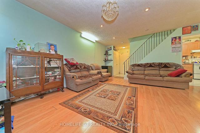 39 - 100 Mornelle Ct, Townhouse with 3 bedrooms, 1 bathrooms and 1 parking in Toronto ON | Image 37