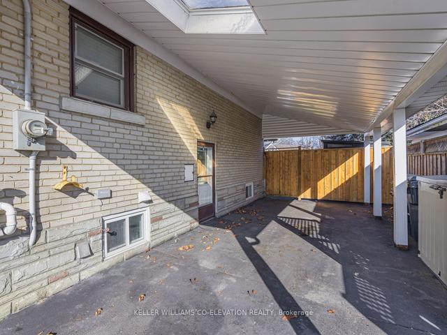 15 Tofield Cres, House detached with 3 bedrooms, 2 bathrooms and 3 parking in Toronto ON | Image 25
