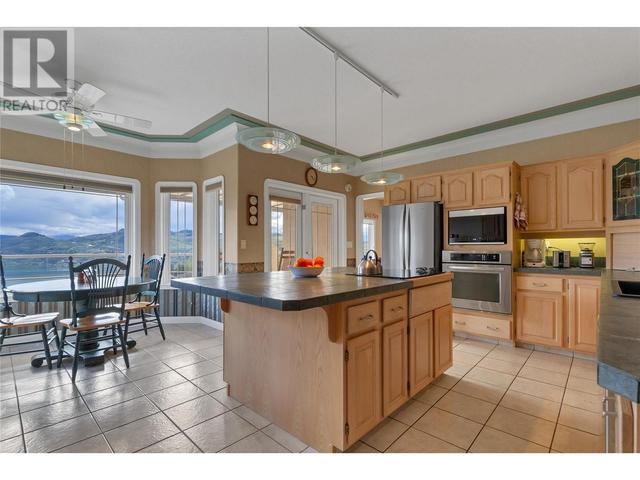 633 Middleton Way, House detached with 4 bedrooms, 3 bathrooms and 6 parking in Coldstream BC | Image 23
