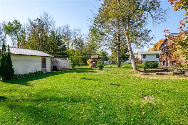 81 Barry Road, House detached with 4 bedrooms, 1 bathrooms and 6 parking in Quinte West ON | Image 35