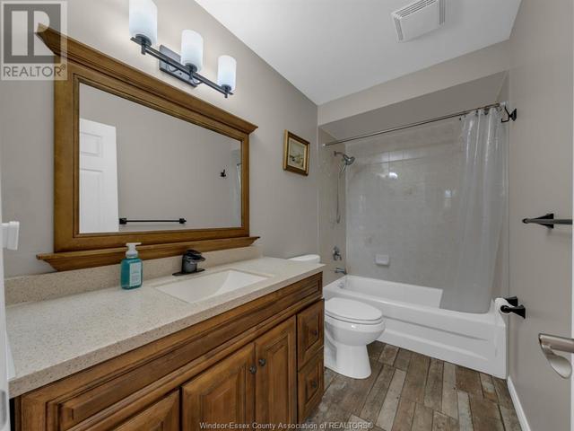 1628 Heatherglen Drive Unit# Upper Lvl, House semidetached with 2 bedrooms, 1 bathrooms and null parking in Tecumseh ON | Image 9