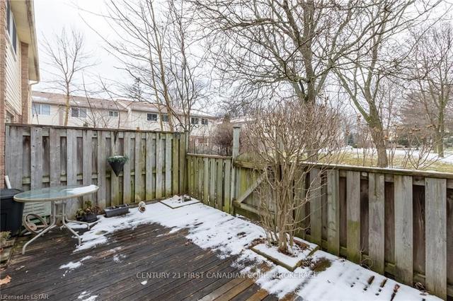 57 - 166 Southdale Rd W, House attached with 3 bedrooms, 2 bathrooms and 1 parking in London ON | Image 20