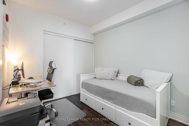 A329 - 5230 Dundas St, Condo with 2 bedrooms, 1 bathrooms and 1 parking in Burlington ON | Image 13