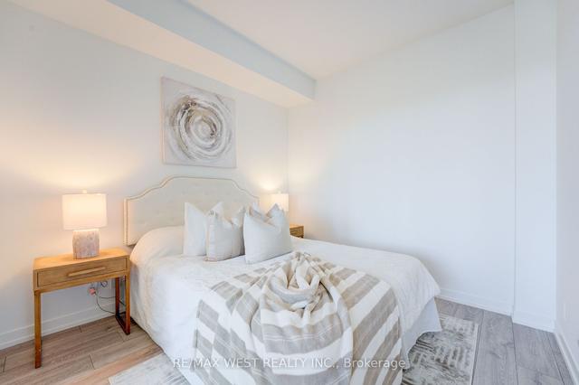 1507 - 2020 Bathurst St, Condo with 1 bedrooms, 1 bathrooms and 1 parking in Toronto ON | Image 9