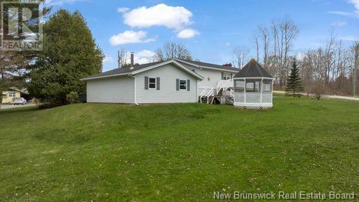 1 Robbin Crt, House detached with 4 bedrooms, 2 bathrooms and null parking in Grand Bay Westfield NB | Image 8