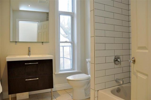 SUITE-2 - 118 Herkimer St, House detached with 2 bedrooms, 1 bathrooms and 2 parking in Hamilton ON | Image 22