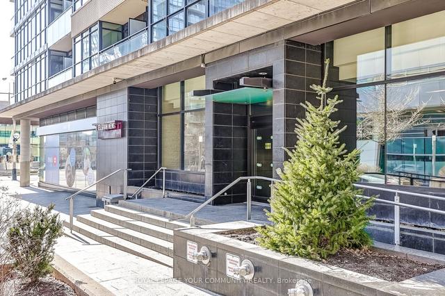 819 - 8 Telegram Mews, Condo with 4 bedrooms, 3 bathrooms and 2 parking in Toronto ON | Image 23