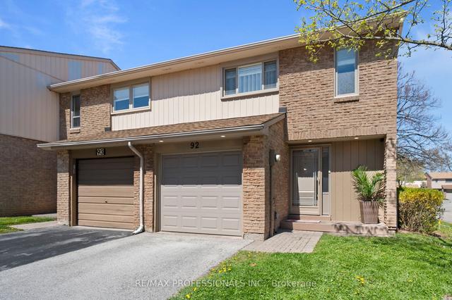 92 - 1542 Lancaster Dr, Townhouse with 3 bedrooms, 2 bathrooms and 2 parking in Oakville ON | Image 12
