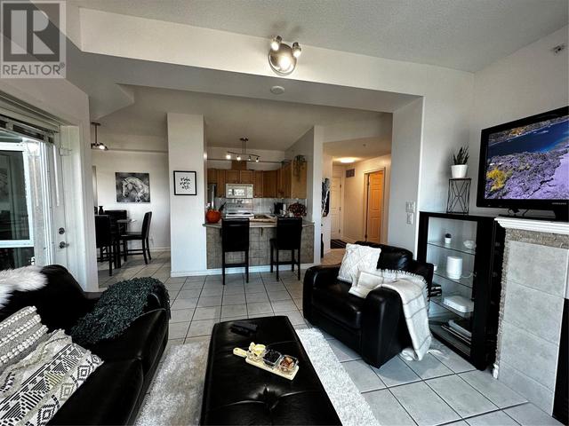 1104 - 1128 Sunset Dr, Condo with 2 bedrooms, 2 bathrooms and 1 parking in Kelowna BC | Image 29