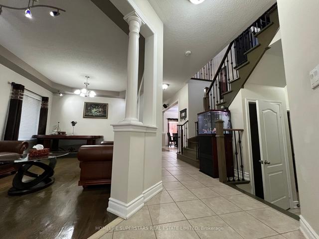 47 Gallucci Cres, House detached with 4 bedrooms, 4 bathrooms and 8 parking in Brampton ON | Image 36
