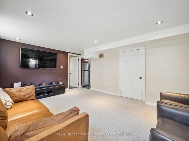 76 Darnborough Way, House semidetached with 3 bedrooms, 2 bathrooms and 4 parking in Toronto ON | Image 33
