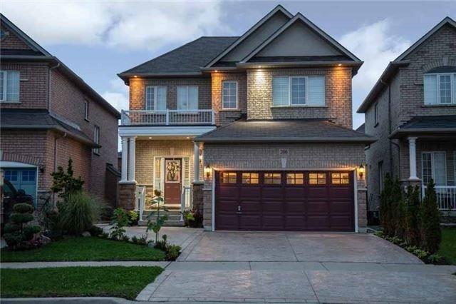 206 Starling Blvd, House detached with 3 bedrooms, 3 bathrooms and 2 parking in Vaughan ON | Image 1