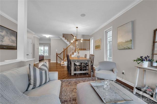 222 Hidden Meadow Ave, House detached with 5 bedrooms, 4 bathrooms and 6 parking in Ottawa ON | Image 4
