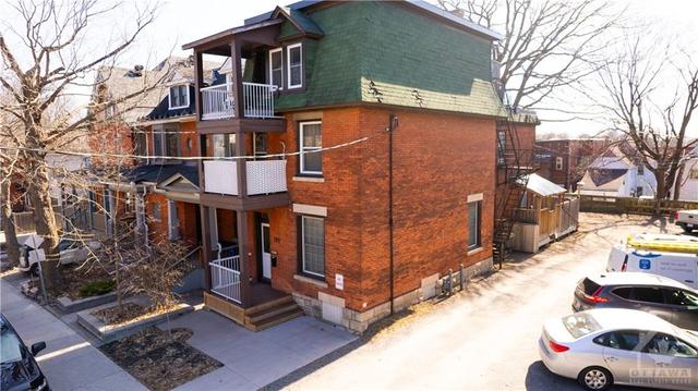 192 James Street, House other with 0 bedrooms, 0 bathrooms and 3 parking in Ottawa ON | Image 2