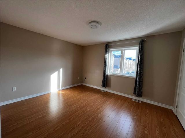 128 - 1380 Costigan Rd, Townhouse with 2 bedrooms, 3 bathrooms and 1 parking in Milton ON | Image 2