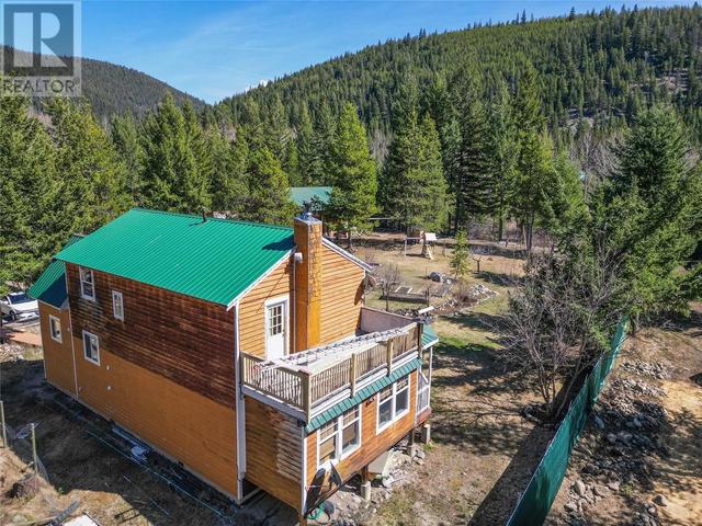 187 Pinewood Dr, House detached with 3 bedrooms, 3 bathrooms and 4 parking in Okanagan Similkameen H BC | Image 29