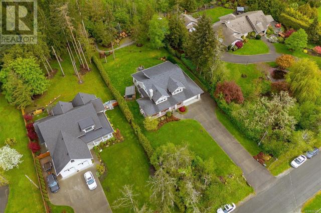 830 Clayton Rd, House detached with 4 bedrooms, 3 bathrooms and 3 parking in North Saanich BC | Image 46