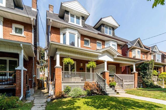 34 Kenneth Ave, House semidetached with 4 bedrooms, 4 bathrooms and 2 parking in Toronto ON | Image 1