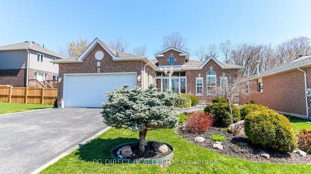 5 Jagges Dr, House detached with 2 bedrooms, 2 bathrooms and 6 parking in Barrie ON | Image 1
