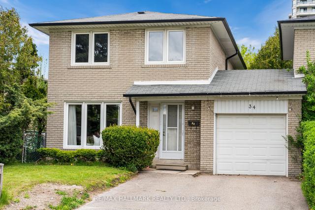 34 Invergordon Ave, House detached with 4 bedrooms, 3 bathrooms and 3 parking in Toronto ON | Image 31