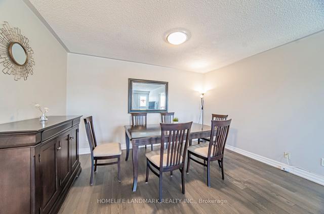 2552 Crystalburn Ave, House semidetached with 3 bedrooms, 2 bathrooms and 3 parking in Mississauga ON | Image 3