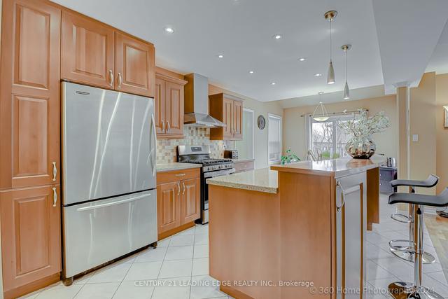 53 Marsh St, House detached with 4 bedrooms, 4 bathrooms and 4 parking in Richmond Hill ON | Image 4