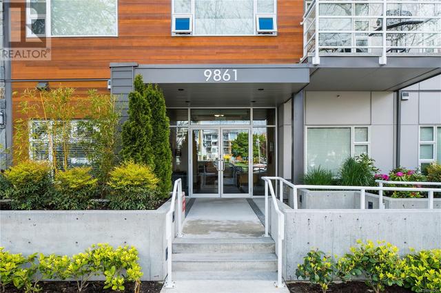 306 - 9861 Third St, Condo with 1 bedrooms, 1 bathrooms and 1 parking in Sidney BC | Image 2