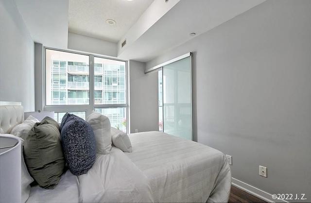 1101 - 51 E Liberty St, Condo with 1 bedrooms, 2 bathrooms and 0 parking in Toronto ON | Image 10
