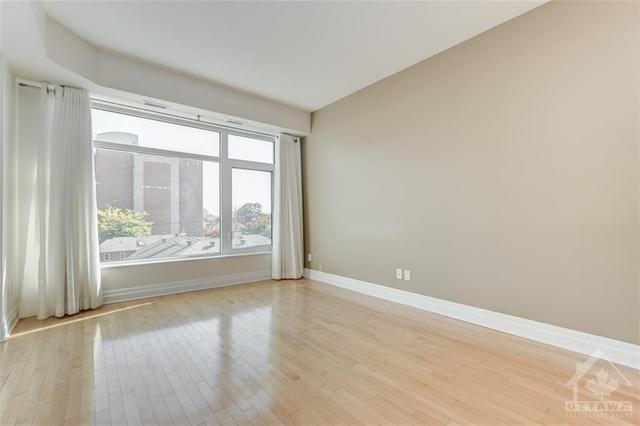 505 - 245 Kent St, Condo with 2 bedrooms, 2 bathrooms and 1 parking in Ottawa ON | Image 8