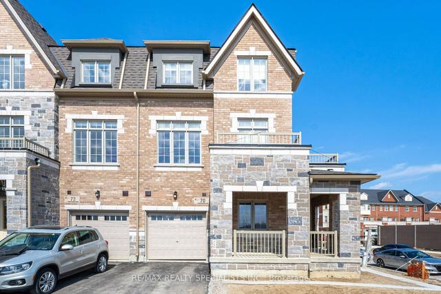 70 Foxsparrow Rd, House attached with 5 bedrooms, 4 bathrooms and 3 parking in Brampton ON | Image 1