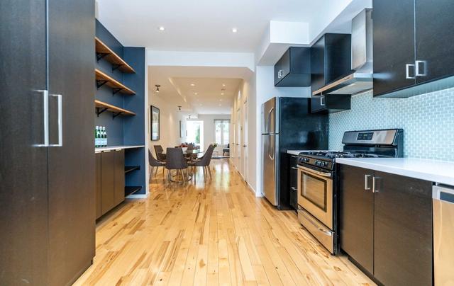 422 Montrose Ave, House semidetached with 3 bedrooms, 2 bathrooms and 2 parking in Toronto ON | Image 21