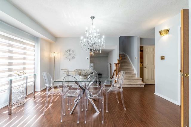 960 Mountcastle Cres, House detached with 3 bedrooms, 4 bathrooms and 6 parking in Pickering ON | Image 29