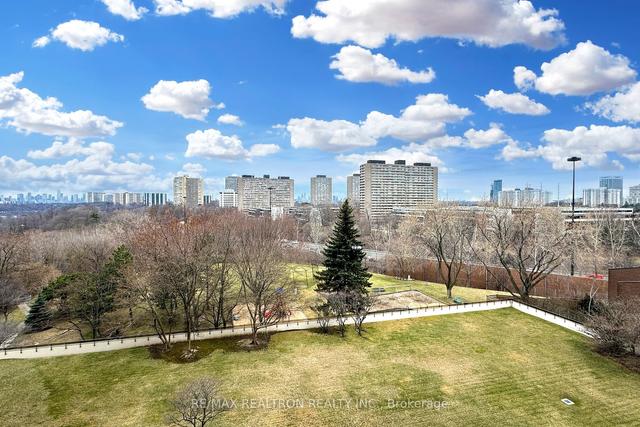 606 - 15 Vicora Linkway, Condo with 3 bedrooms, 2 bathrooms and 1 parking in Toronto ON | Image 31