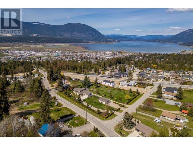 1091 12 Street Se, House detached with 4 bedrooms, 4 bathrooms and 4 parking in Salmon Arm BC | Image 82