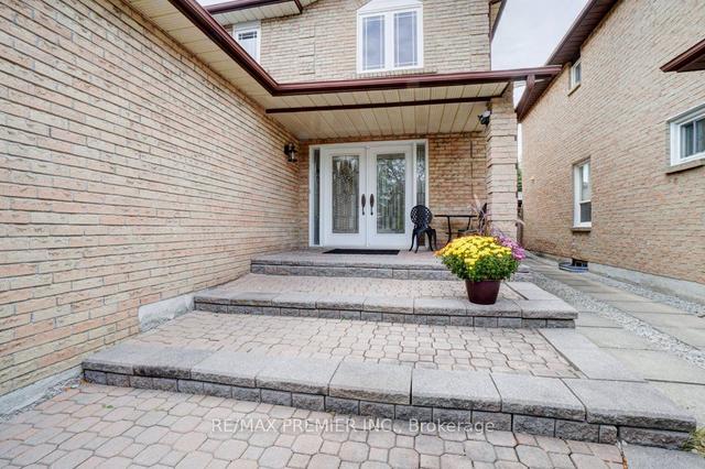 4620 Dunedin Cres, House detached with 4 bedrooms, 4 bathrooms and 4 parking in Mississauga ON | Image 12