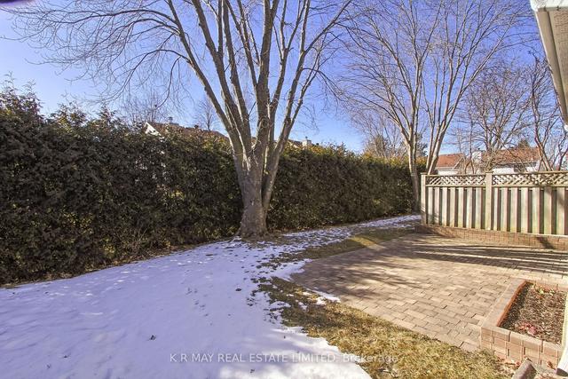 54 Adams Ct, Townhouse with 3 bedrooms, 2 bathrooms and 2 parking in Uxbridge ON | Image 29