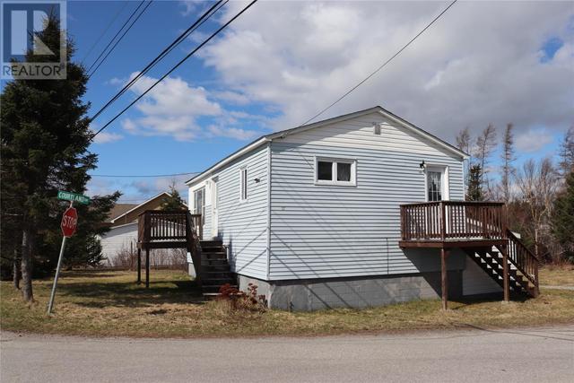 127 Brook Street, House detached with 2 bedrooms, 1 bathrooms and null parking in Stephenville Crossing NL | Image 2
