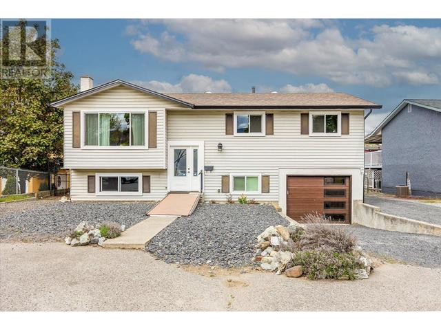 464 Mcphee St, House detached with 5 bedrooms, 2 bathrooms and 6 parking in Kelowna BC | Image 1
