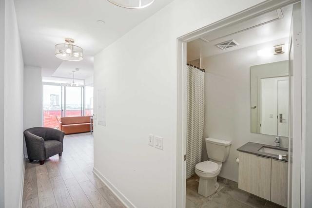 1806 - 120 Parliament St, Condo with 1 bedrooms, 1 bathrooms and 0 parking in Toronto ON | Image 7