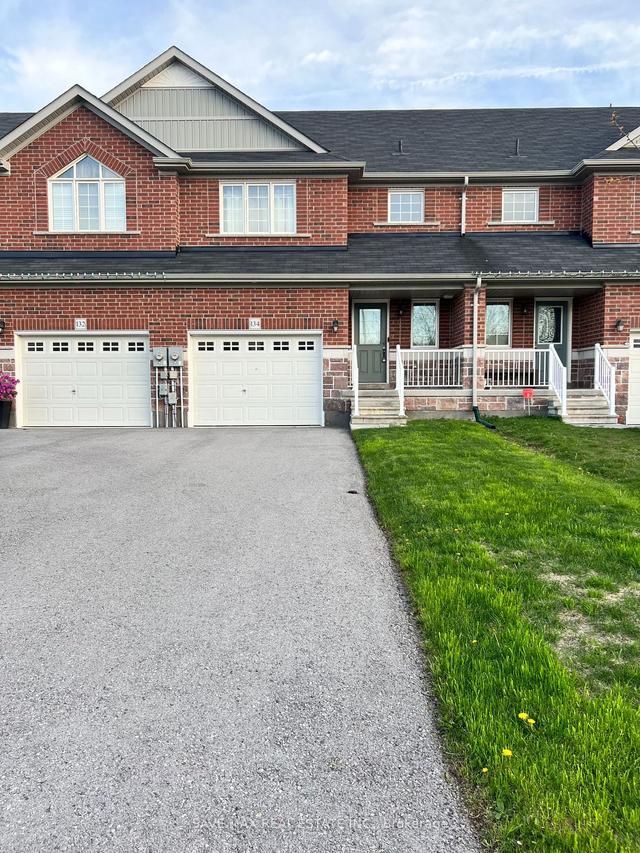 134 Mallory St, House attached with 3 bedrooms, 3 bathrooms and 3 parking in Clarington ON | Image 1