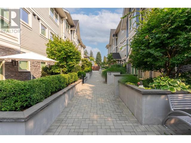 11 - 115 W Queens Rd, House attached with 2 bedrooms, 3 bathrooms and 1 parking in North Vancouver BC | Image 21
