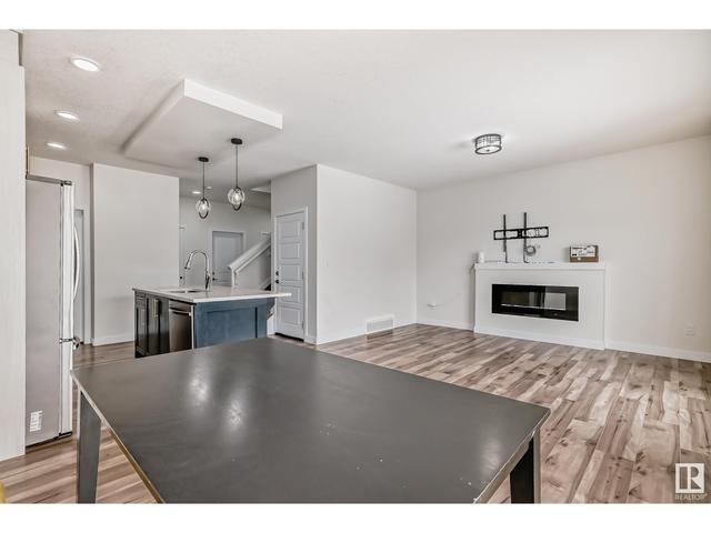 5705 Cautley Cr Sw, House semidetached with 4 bedrooms, 3 bathrooms and null parking in Edmonton AB | Image 19