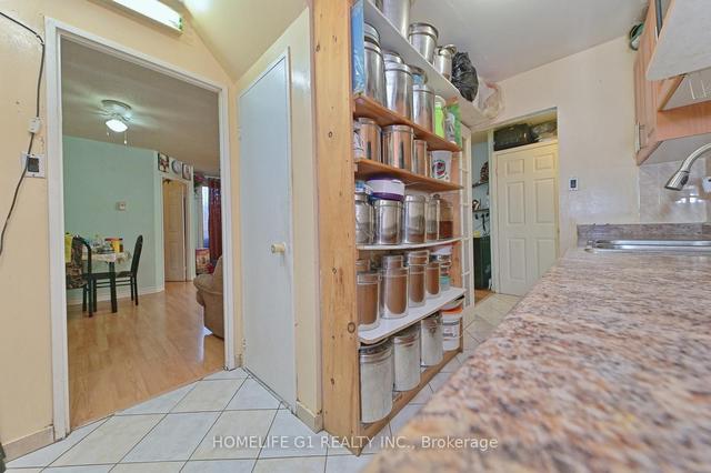 39 - 100 Mornelle Ct, Townhouse with 3 bedrooms, 1 bathrooms and 1 parking in Toronto ON | Image 9
