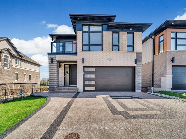 30 Ridgemount St, House detached with 4 bedrooms, 5 bathrooms and 5 parking in Kitchener ON | Image 12