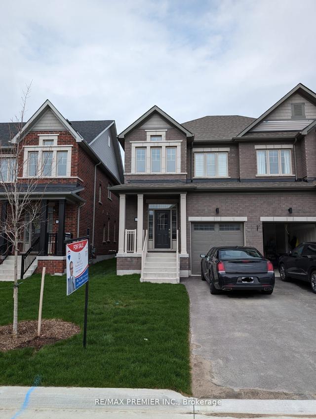 75 Copperhill Hts, House semidetached with 3 bedrooms, 3 bathrooms and 3 parking in Barrie ON | Image 1