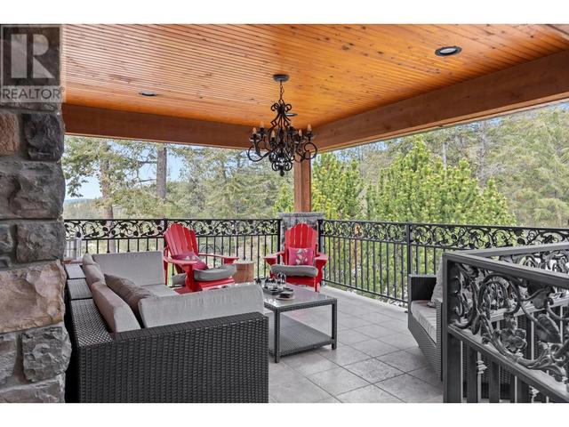 5774 Deadpine Dr, House detached with 6 bedrooms, 5 bathrooms and 3 parking in Central Okanagan BC | Image 38