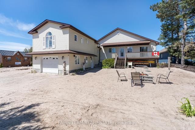 1078 Tiny Beaches Rd S, House detached with 4 bedrooms, 3 bathrooms and 6 parking in Tiny ON | Image 34