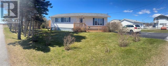 2 Bayview St, House detached with 3 bedrooms, 1 bathrooms and null parking in Stephenville Crossing NL | Image 1
