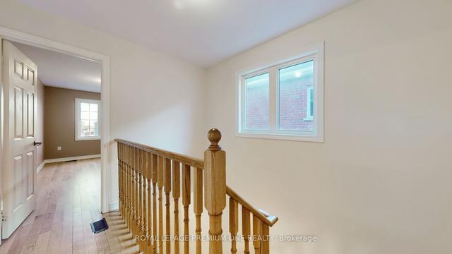 344 Ridley Cres, House semidetached with 4 bedrooms, 3 bathrooms and 3 parking in Southgate ON | Image 11