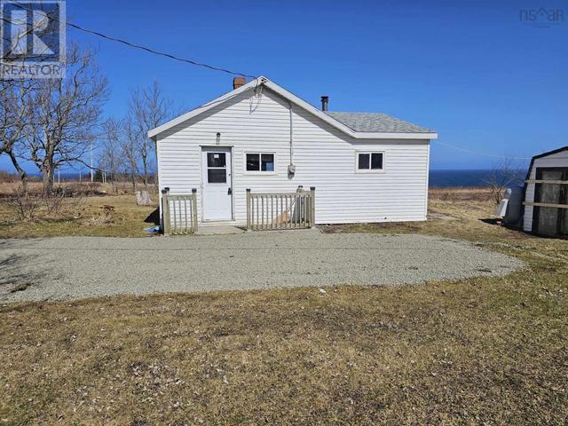 1044 Point Aconi Road, House detached with 1 bedrooms, 1 bathrooms and null parking in Cape Breton NS | Image 1